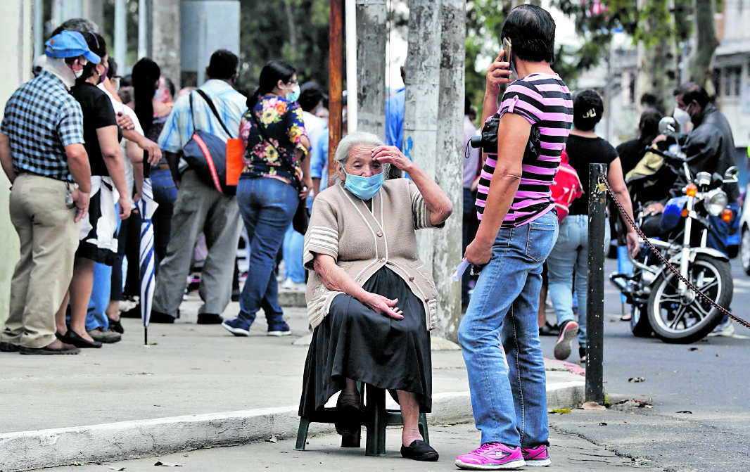 Semáforo covid-19 suma más municipios en alerta amarilla, pero ninguno en verde