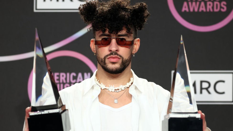 Bad Bunny, el artista latino que se corona como el rey de Spotify por segundo año consecutivo