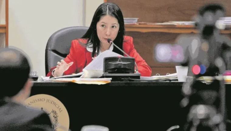 Jueza Erika Aifán solicita investigar a una fiscal del MP por obstrucción a la justicia, desobediencia y asociación ilícita