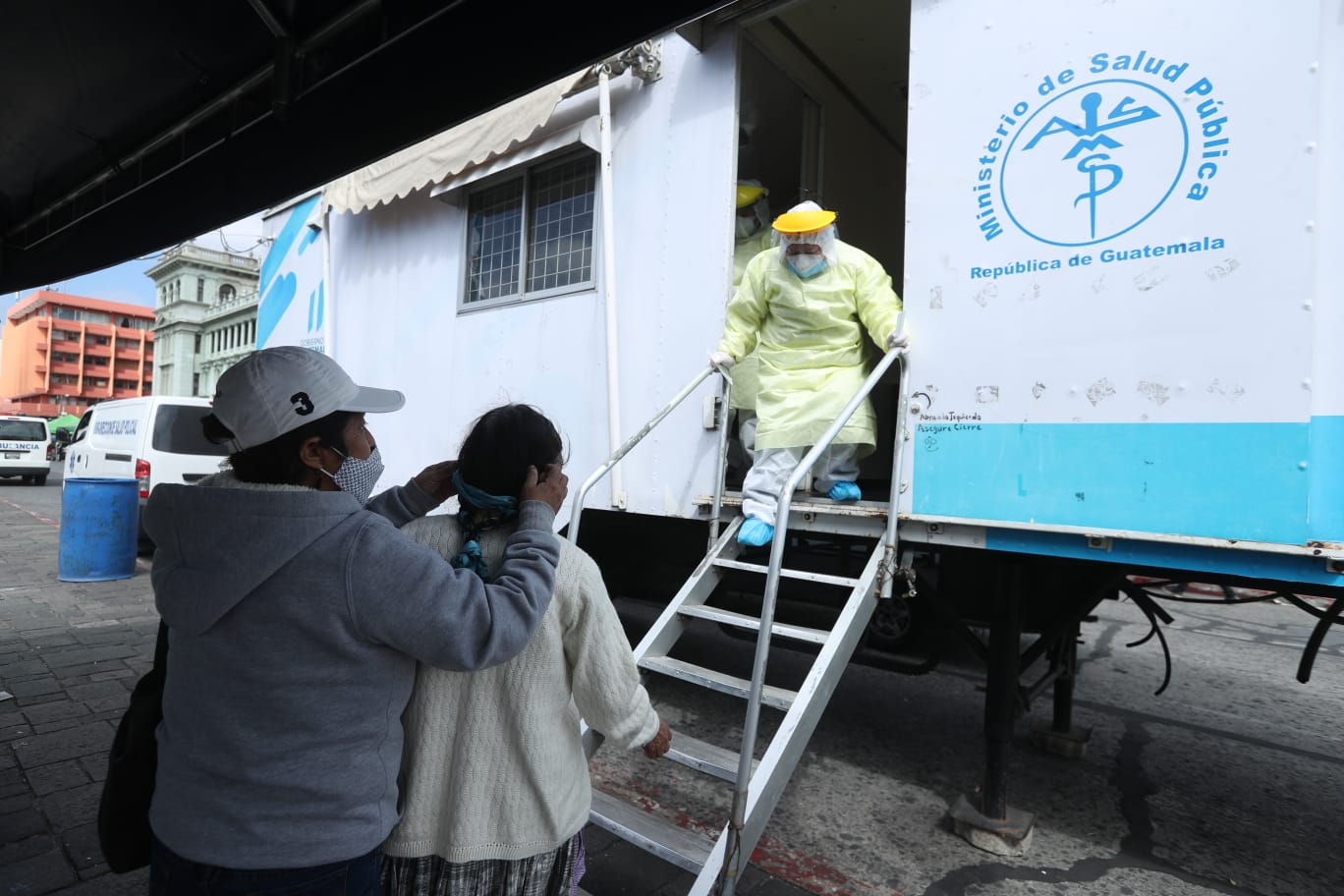 Salud reporta 22 muertes más por coronavirus y casos activos sobrepasan los 32 mil