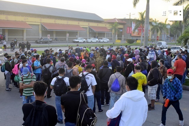 Primera caravana de hondureños y nicaragüenses de 2022 sale hacia EE. UU.