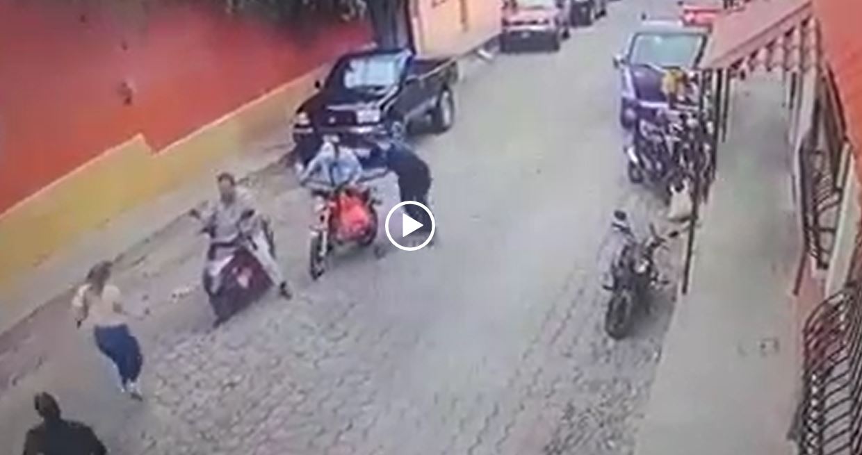 Keyla Villeda fallece en Chiquimula, luego de un ataque armado que quedó grabado en video