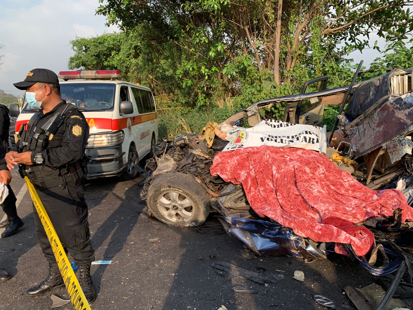 Impactante accidente de tránsito en Siquinalá, Escuintla dejó cuatro muertos y varios heridos