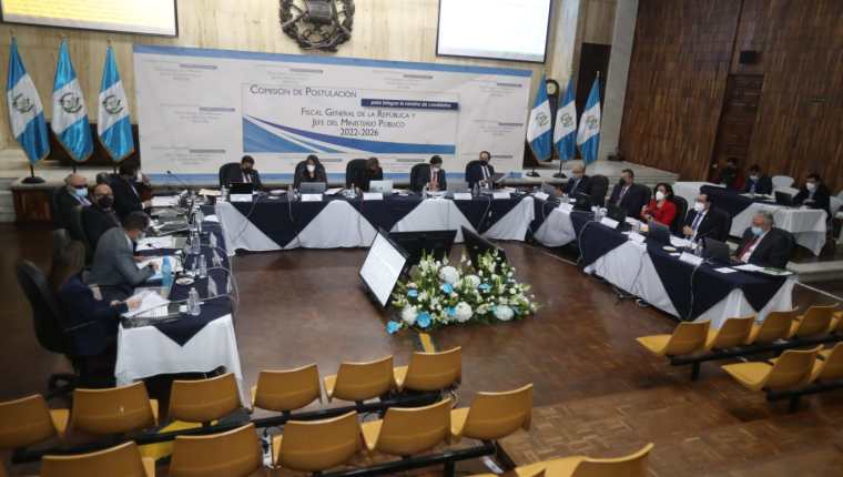 Candidato a fiscal general presenta impugnación sobre puntuación de integrantes de nómina final