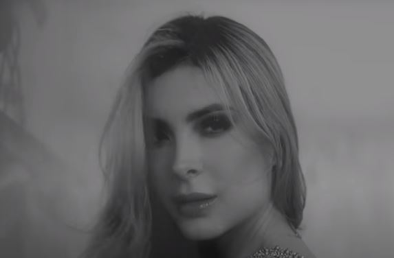 Quién es la “nueva Belinda” que aparece en el más reciente tema de Christian Nodal