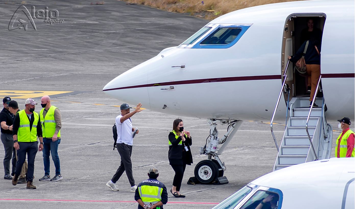 Las últimas fotos de la visita del actor Will Smith en las que se despide del país con una gran sonrisa