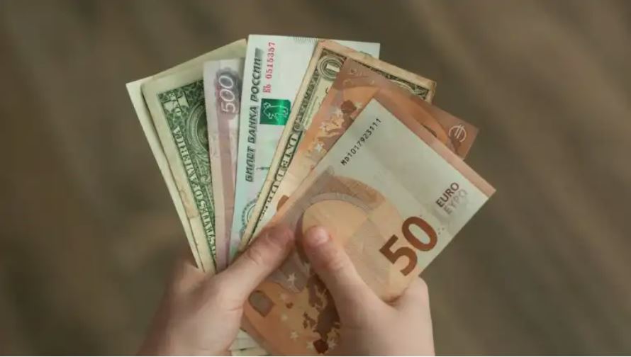 Rusia y Ucrania: de dónde viene y dónde se esconde el dinero “sucio” de los oligarcas rusos