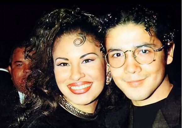 La foto e imagen que compartió el viudo de Selena Quintanilla en el aniversario de su boda