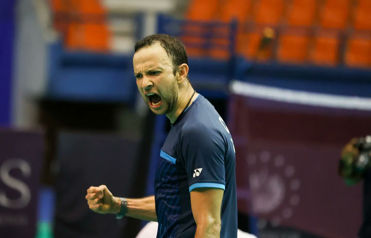 Kevin Cordón derrota a la raqueta número 1 de América y se consagra campeón de bádminton en el Panamericano en El Salvador