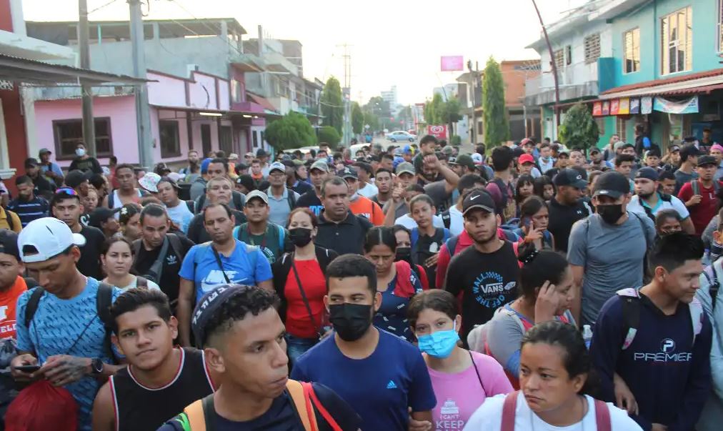Crisis migratoria: autoridades de EE. UU. reportan cifra récord de migrantes interceptados en marzo último en la frontera