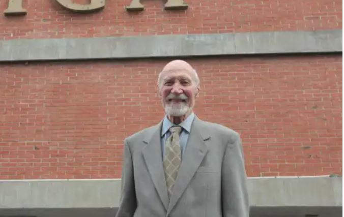 Muere Dick Smith, director de teatro y dramaturgo estadounidense con reconocida trayectoria en Guatemala