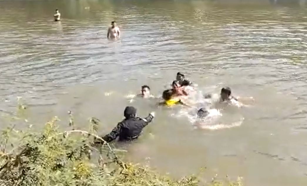 Dos menores y un hombre de 66 años mueren ahogados mientras nadaban por descanso de Semana Santa