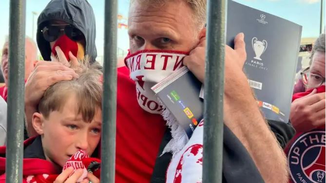 Champions League | Gases lacrimógenos, aglomeraciones y violencia: la UEFA investigará el caos que se vivió en la final del torneo en París