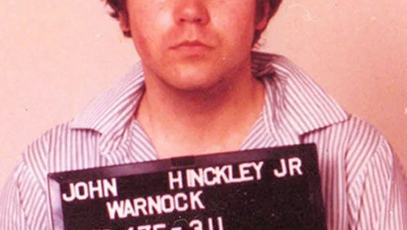 Por qué liberaron a John Hinckley Jr., el hombre que intentó asesinar al expresidente de EE.UU. Ronald Reagan