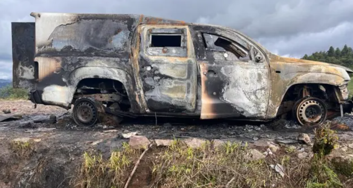 CARRO DE VALORES QUEMADO EN IXCHIGUÁN