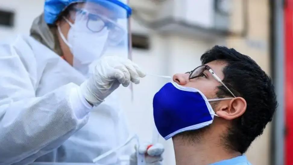 Altamente contagiosa y capaz de eludir la inmunidad: qué se sabe de la nueva subvariante de ómicron en Guatemala
