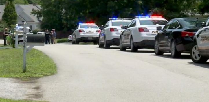 Caso de hombre que olvidó a su bebé en automóvil