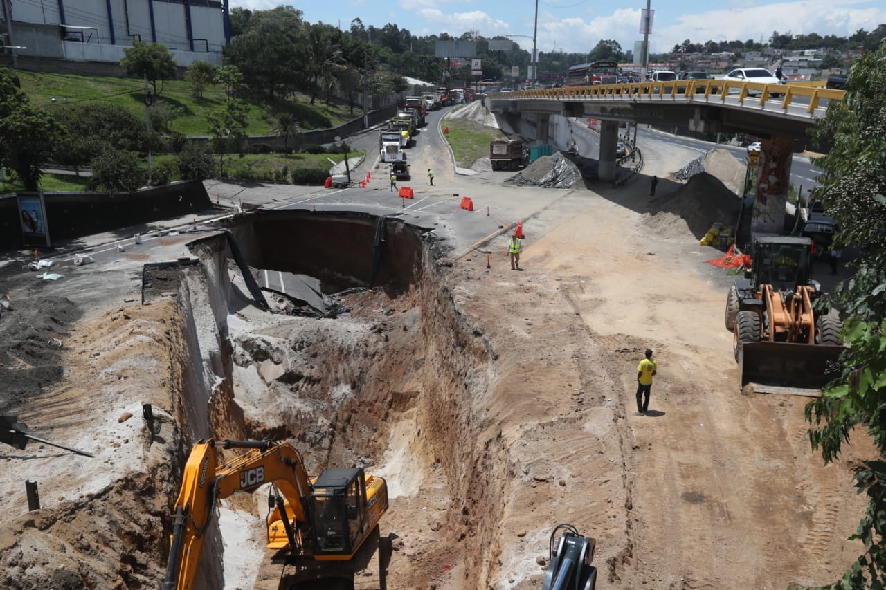 Fotogalería: Así avanzan los trabajos en el hundimiento en Villa Nueva