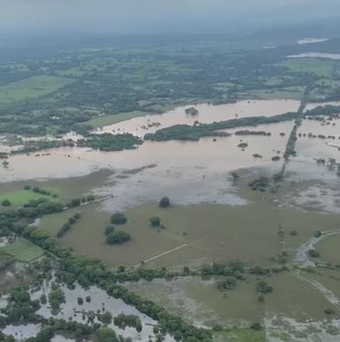 Imágenes: Así se ven desde el aire las inundaciones causadas por los Ríos Paz y Los Esclavos