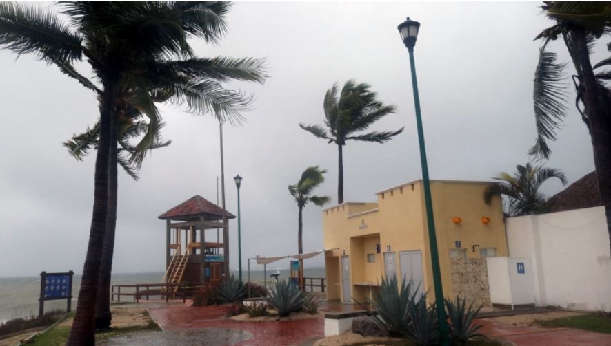 Nicaragua se prepara para un potencial ciclón tropical en el Caribe y así podría impactar en Guatemala