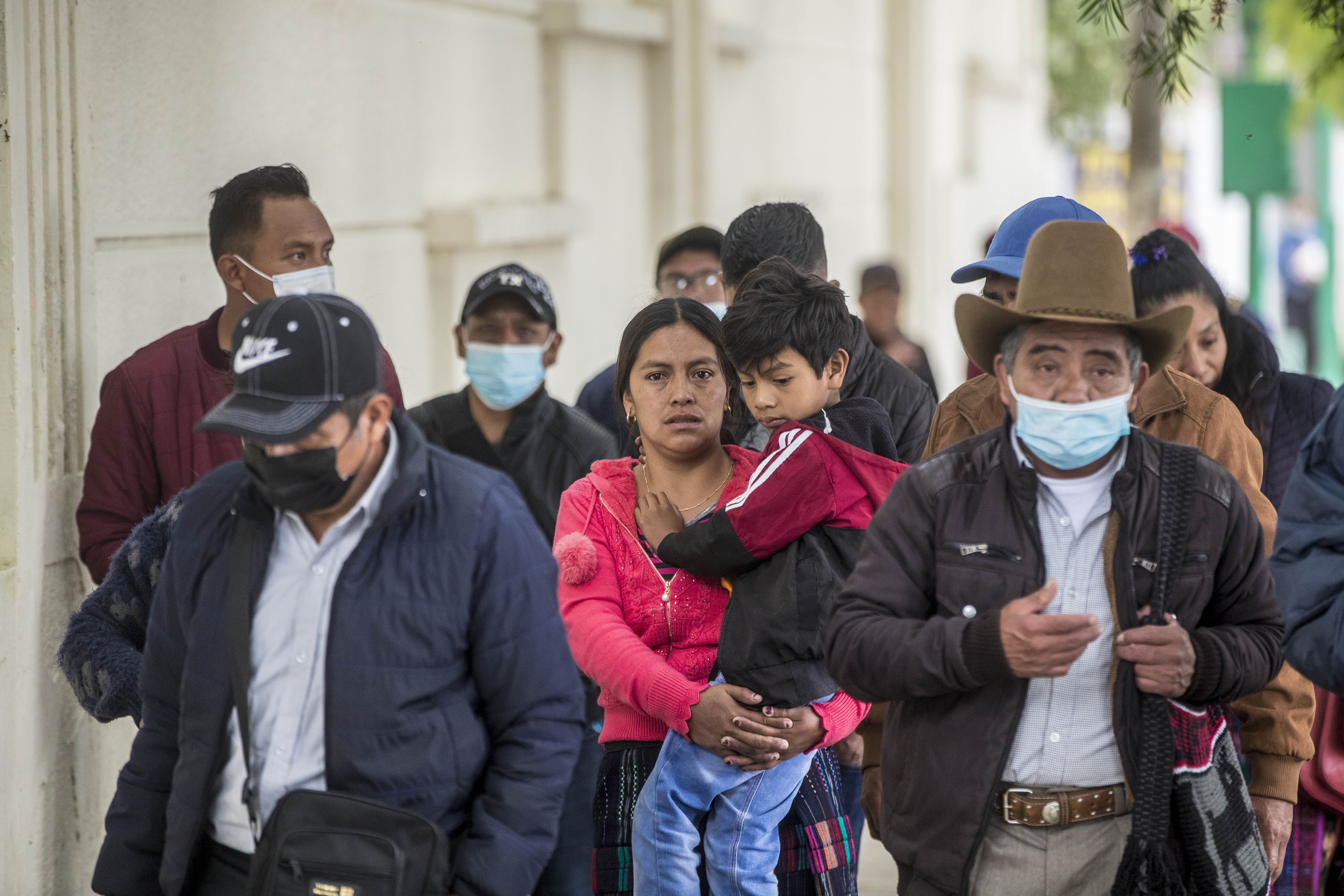 Guatemala no descarta más connacionales fallecidos en tragedia de Texas