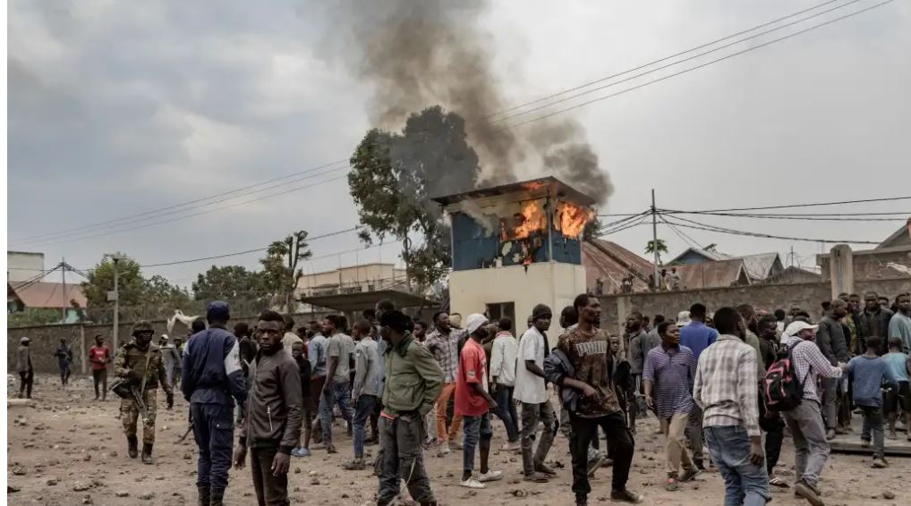 Evalúan evacuar a militares guatemaltecos tras disturbios en el Congo que dejan al menos 15 muertos y decenas de heridos