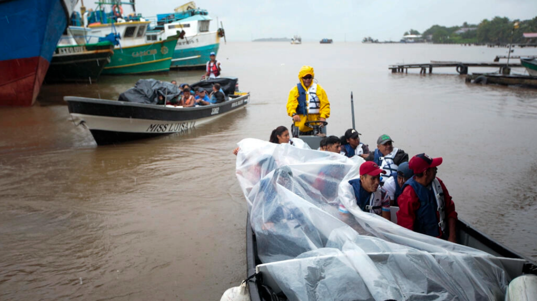 Bonnie, una tormenta atlántica que se hará huracán en el Pacífico
