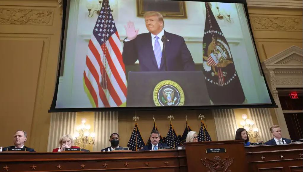 Trump abrió el camino a la “anarquía y corrupción” y debe rendir cuentas por ataque al Capitolio, advierte comité