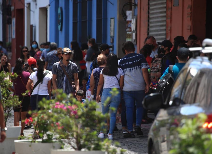 Casos activos de coronavirus aumentan a 58 mil 500 en Guatemala y expertos recomiendan qué hacer