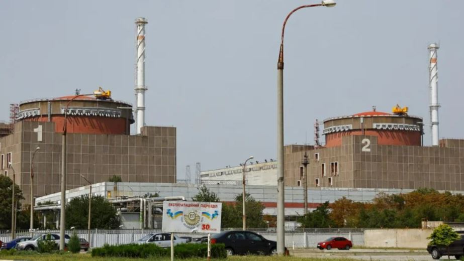 Zaporiyia: inquietud internacional después de que la central nuclear quedara temporalmente desconectada de la red eléctrica de Ucrania