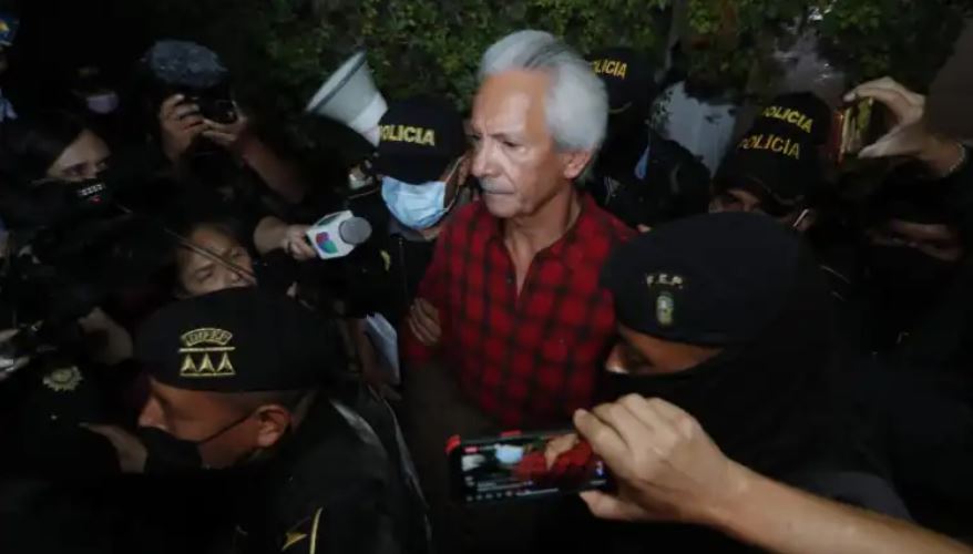 Jose Rubén Zamora: 40 escritores, académicos y profesionales guatemaltecos rechazan detención del periodista y exigen su “liberación inmediata”