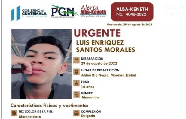 Socorristas rescatan de río el cuerpo de un adolescente que había desaparecido junto con su familia en un vehículo