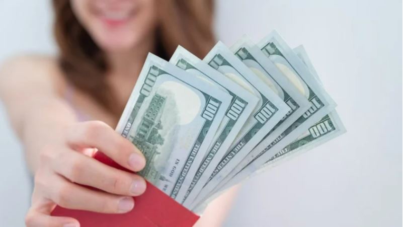 La mujer que recibió por error más de US$7 millones y compró una mansión