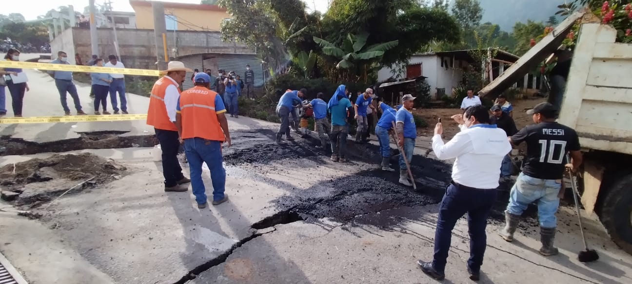 Grieta de Palencia se expande sin que vecinos tengan certeza de lo que la causó