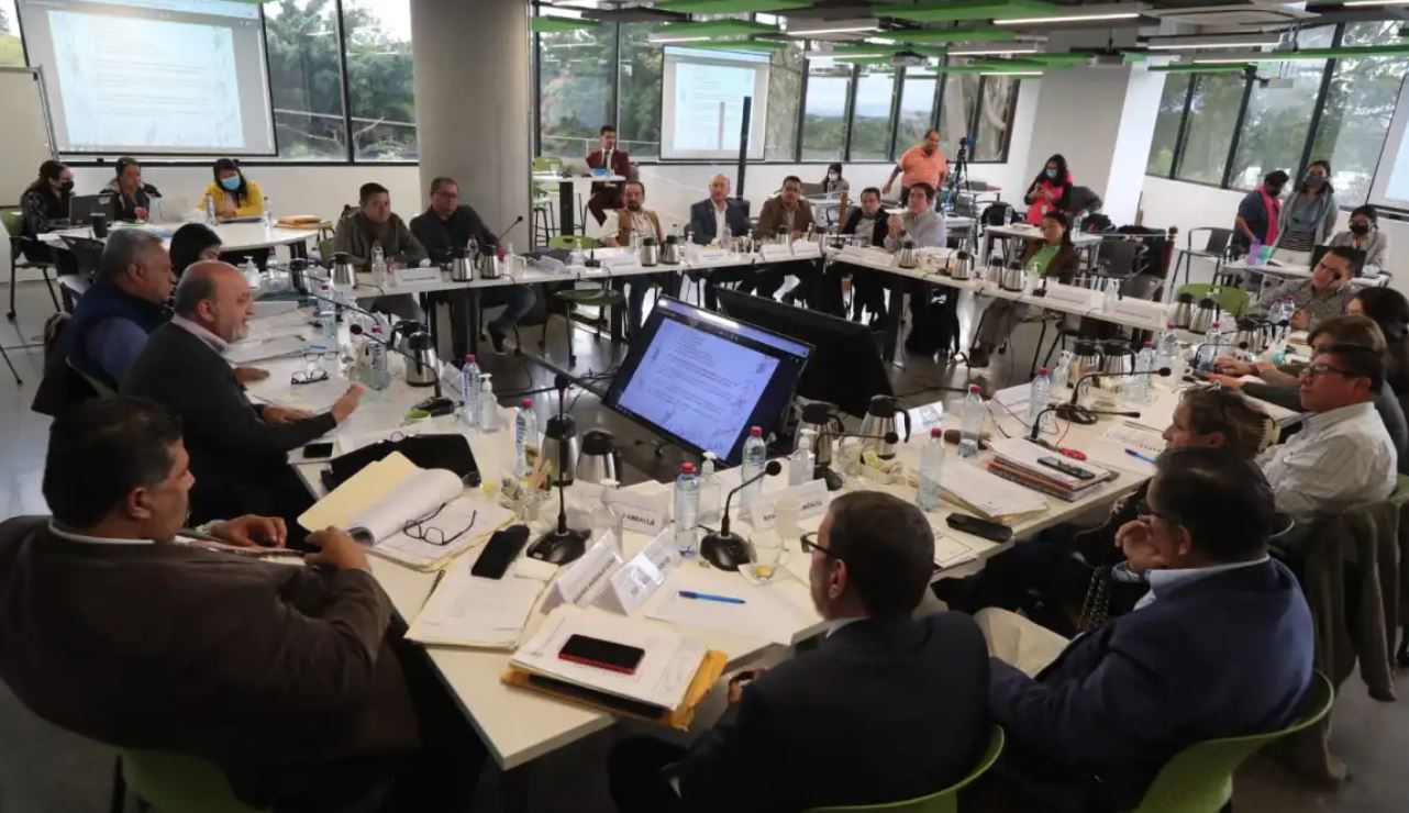 Comisión de Postulación rechaza pruebas de descargo de 14 aspirantes, uno más no las presentó