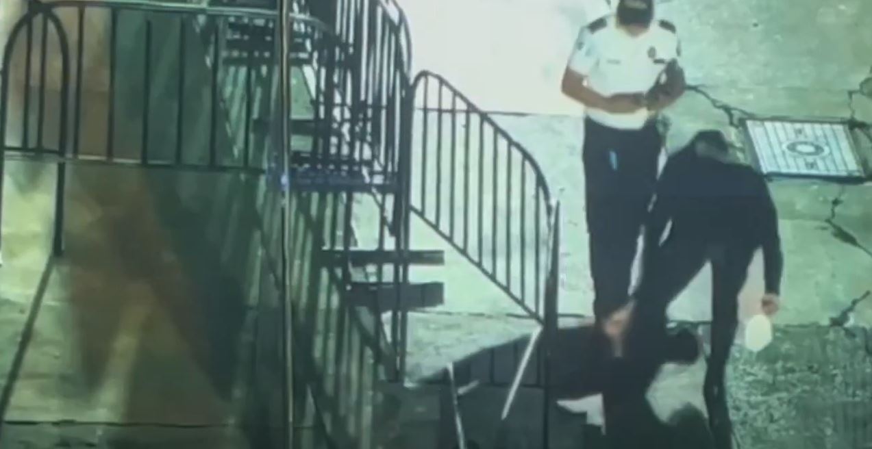 Sale a luz video de agresión policial contra periodista Sonny Figueroa durante juicio de dos agentes de la PNC