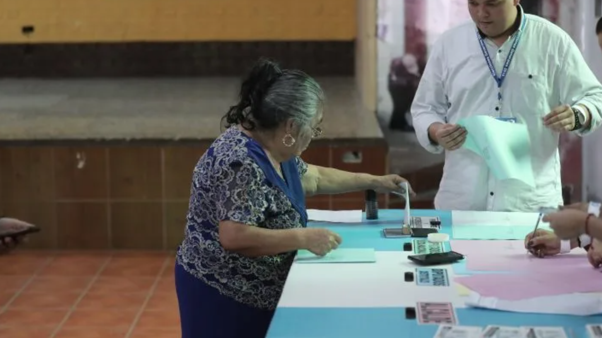 Elecciones