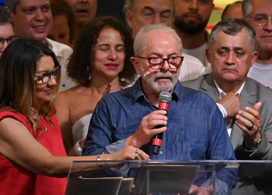 Lula gana la presidencia de Brasil pero mayoría de gobernadores serán de oposición