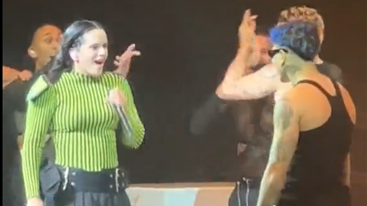 La reacción de Rosalía luego de descubrir a Rauw Alejandro sobre el escenario