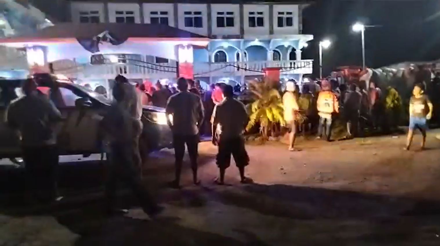 Balacera en piscina deja seis muertos: los indicios que apuntan a un enfrentamiento entre pandillas