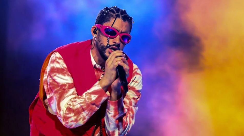 “Bad Bunny le ha abierto los ojos a mucha gente sobre lo que pasa en Puerto Rico”: el profesor que ofrecerá un curso sobre el cantante en California