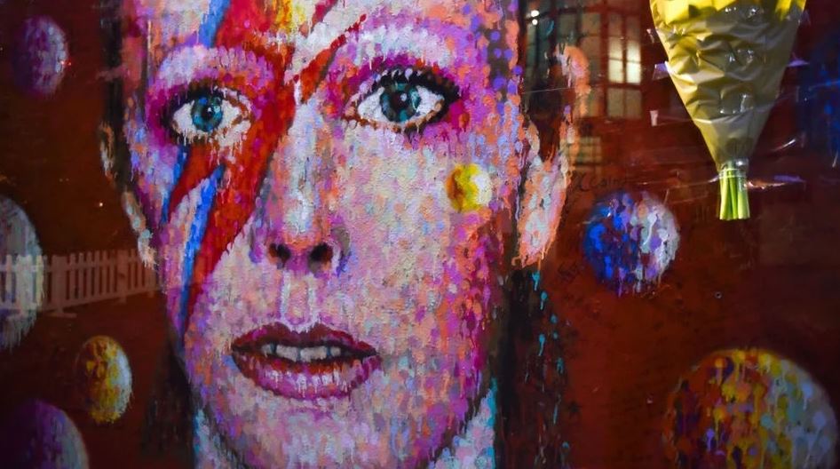 Por qué nuestros ojos pueden cambiar de color con los años