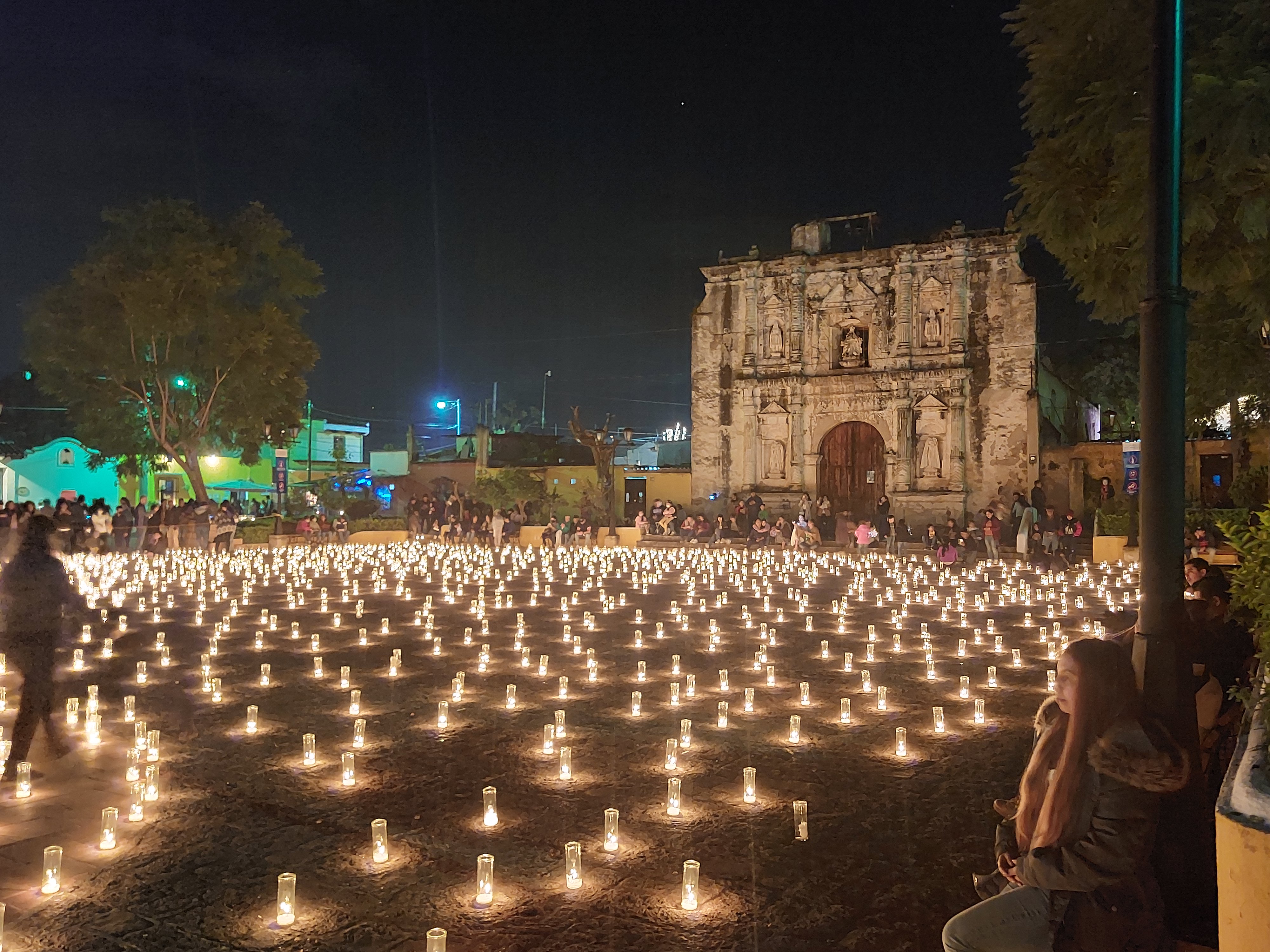 Así fue la Noche de Velas en la Antigua Guatemala