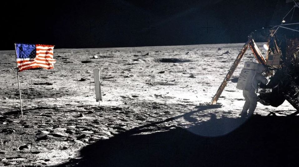 “Yo supe antes que nadie de la llegada del hombre a la Luna”: un español de la NASA relata los peligros y emociones que se vivieron en el histórico momento