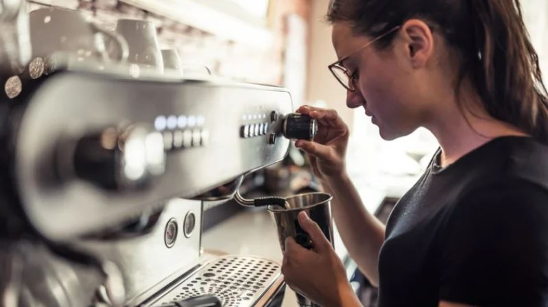 Canadá necesita 1,4 millones de inmigrantes para ocupar puestos vacantes