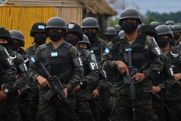 Honduras envía cientos de policías militares a fronteras para combatir pandilleros