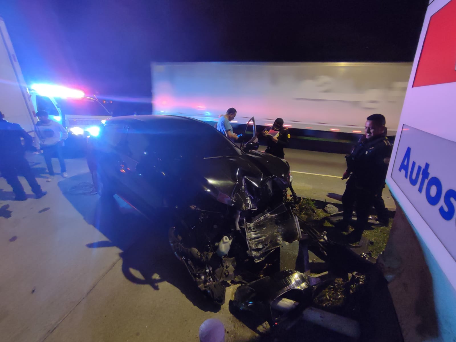 Árbitro mundialista de Guatemala sufre accidente en la Interamericana