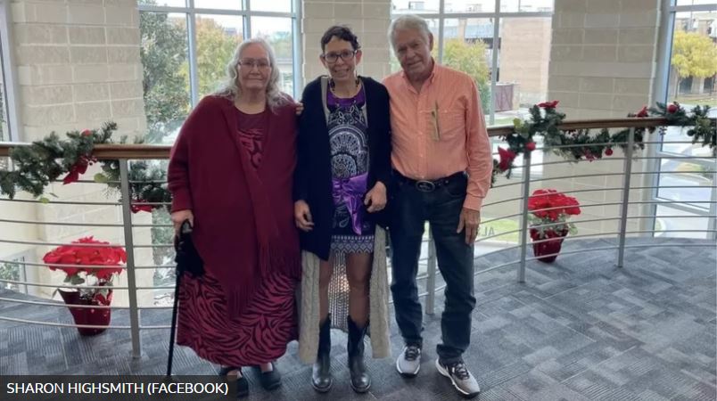 La hija que se reencontró con sus padres 51 años después de ser secuestrada por su niñera en Texas