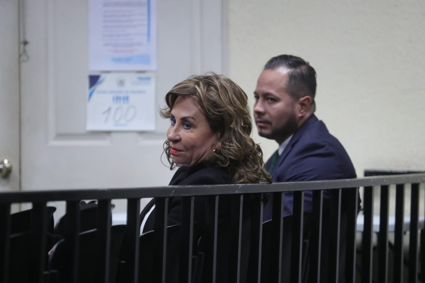 Jueza de Mayor Riesgo beneficia a Sandra Torres y cierra el caso Financiamiento UNE