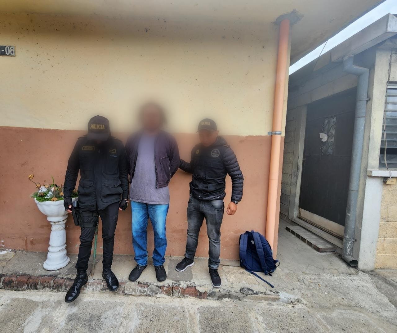 Trabajadores y extrabajadores del Ministerio de Comunicaciones son capturados por supuesta anomalía en proyecto de carretera Sanarate-El Rancho